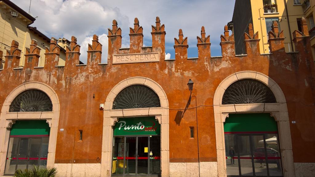 Casa Ferrari Appartamento Verona Sanificato Ozono Eksteriør bilde